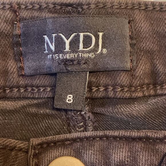 NYDJ, great condition, size 8, AMO SKINNY, lift-tuck technology, brown - Picture 2 of 13
